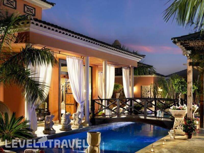 Фотография Royal Garden Villas