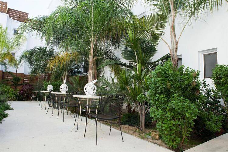 Alecos Hotel Apts