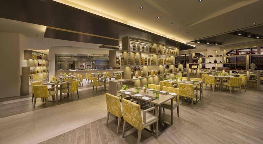 Hyatt Regency Dubai Creek Heights