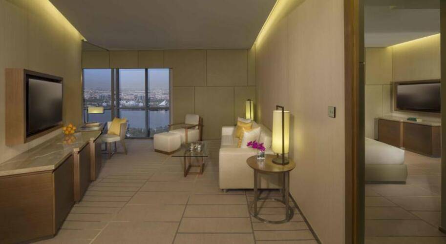 Hyatt Regency Dubai Creek Heights