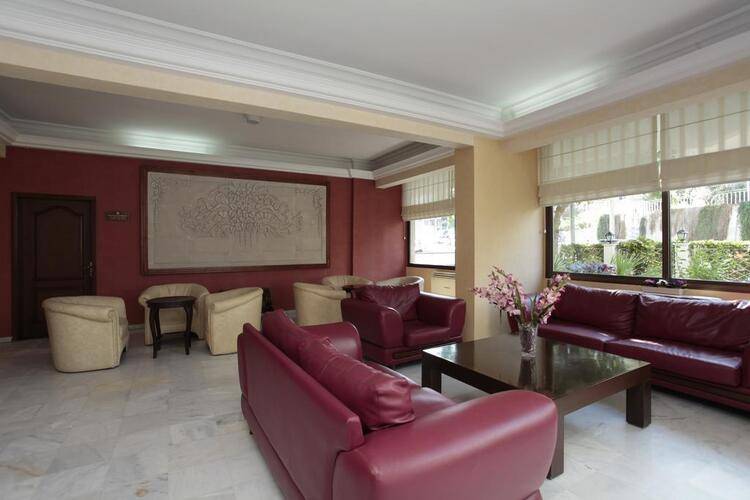 Palm Hotel