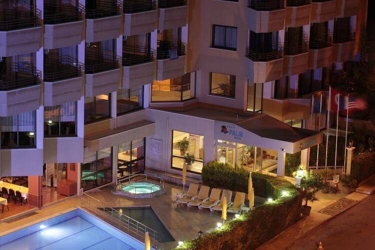 Palm Hotel