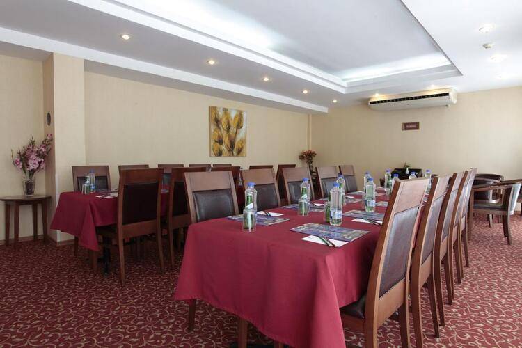 Palm Hotel