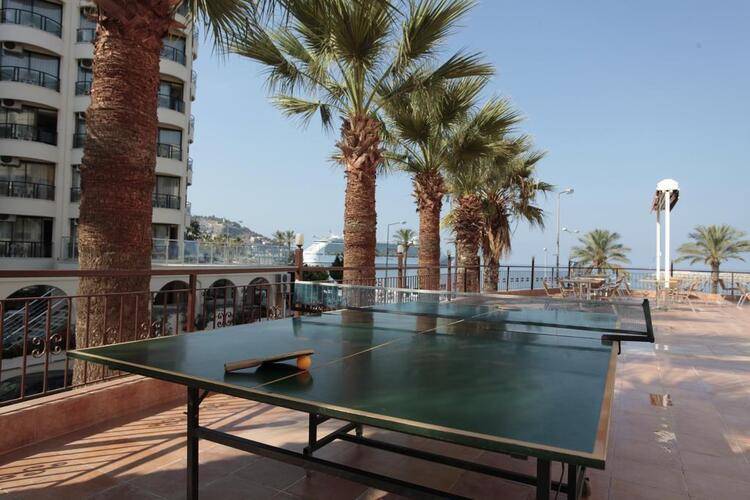 Palm Hotel