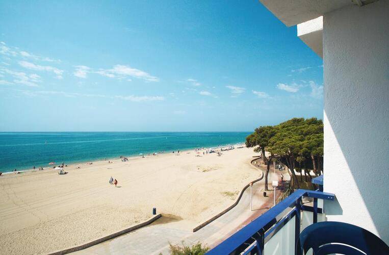 Pins Platja Apartamentos