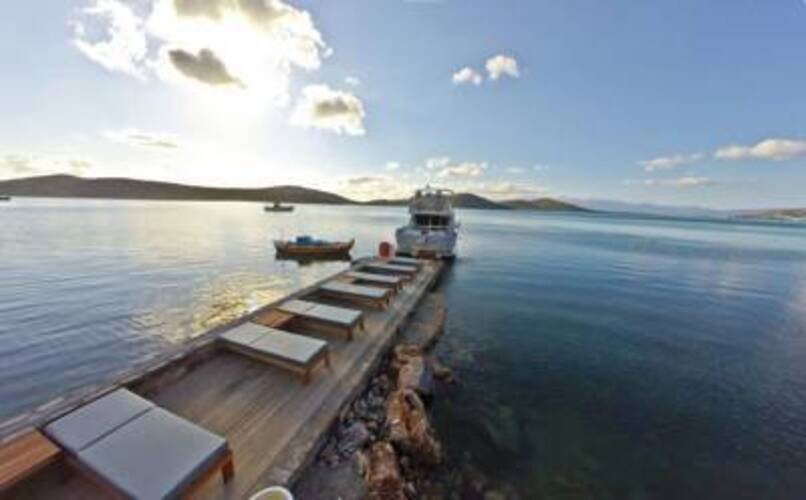 Royal Marmin Bay Boutique & Art Hotel (Adults Only 16+)