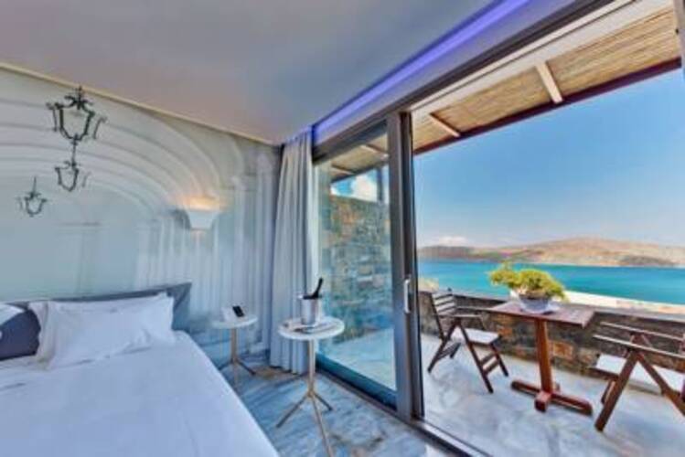 Royal Marmin Bay Boutique & Art Hotel (Adults Only 16+)