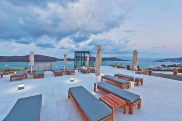 Royal Marmin Bay Boutique & Art Hotel (Adults Only 16+)
