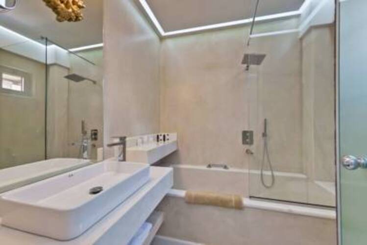 Royal Marmin Bay Boutique & Art Hotel (Adults Only 16+)