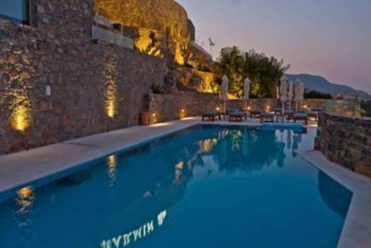Royal Marmin Bay Boutique & Art Hotel (Adults Only 16+)