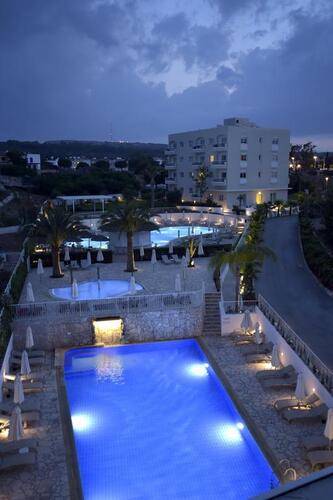 Sunrise Gardens Hotel