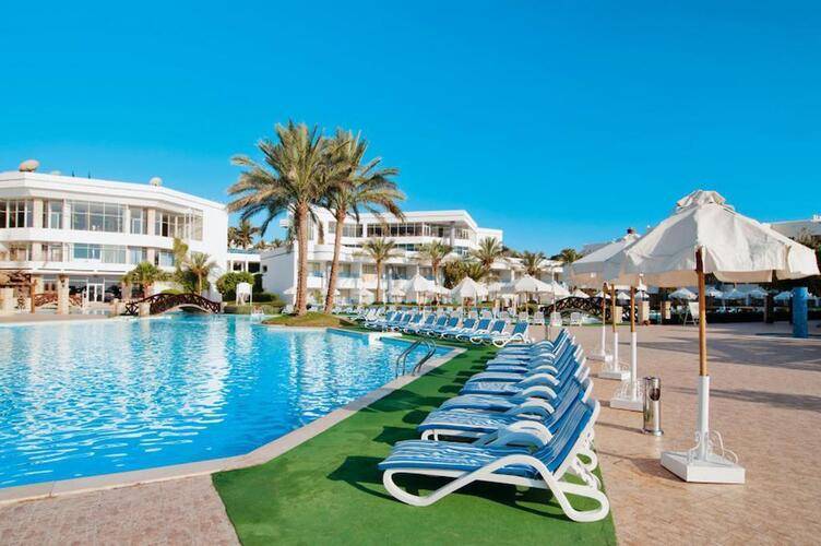 Queen Sharm Resort View & Beach