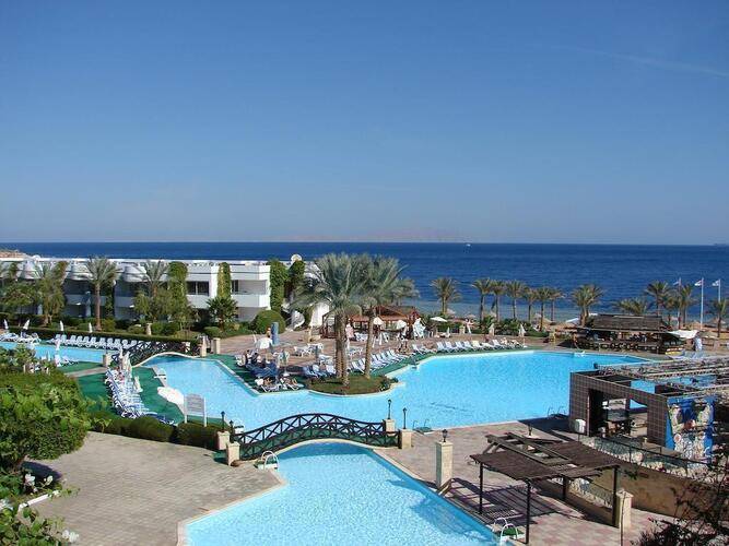 Queen Sharm Resort View & Beach