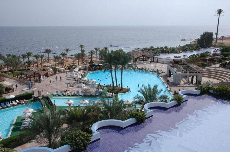 Queen Sharm Resort View & Beach