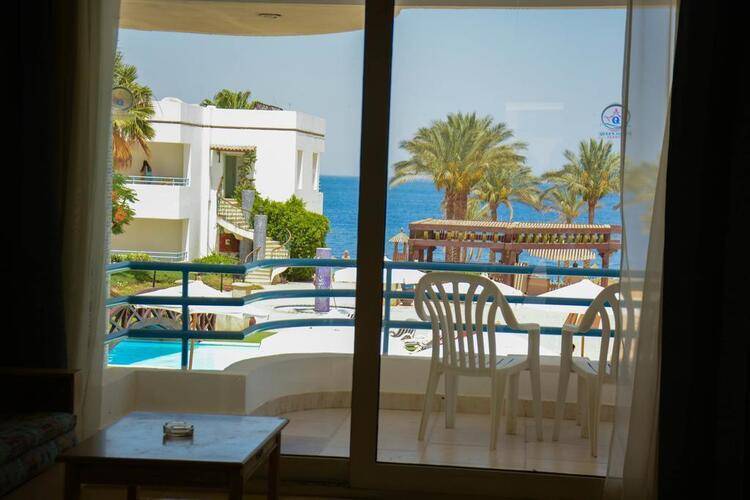 Queen Sharm Resort View & Beach