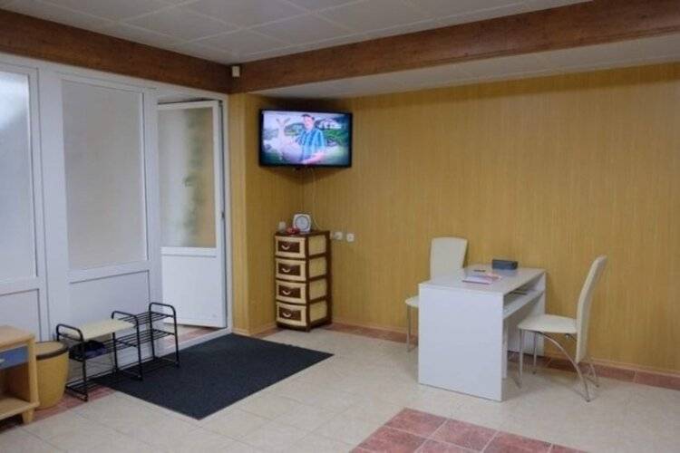 Ренессанс Отель