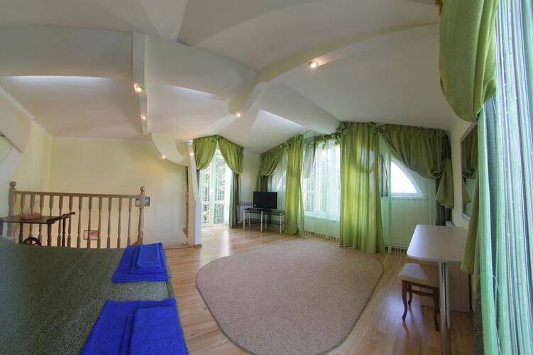 Отель Южный Берег