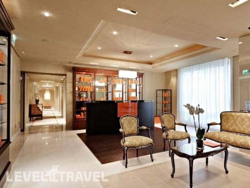 Фотография Grand Hyatt Hotel Martinez
