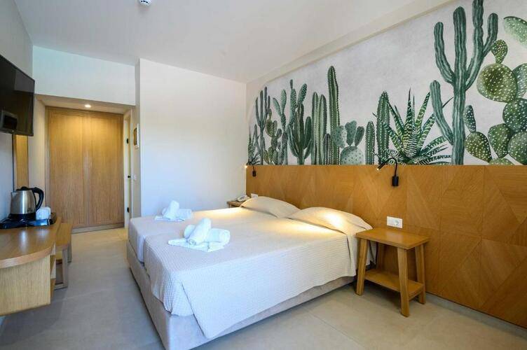 Malia Bay Beach Hotel & Bungalows