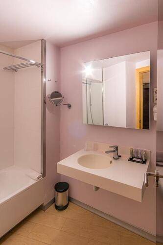 Madanis Hotel — фото 10