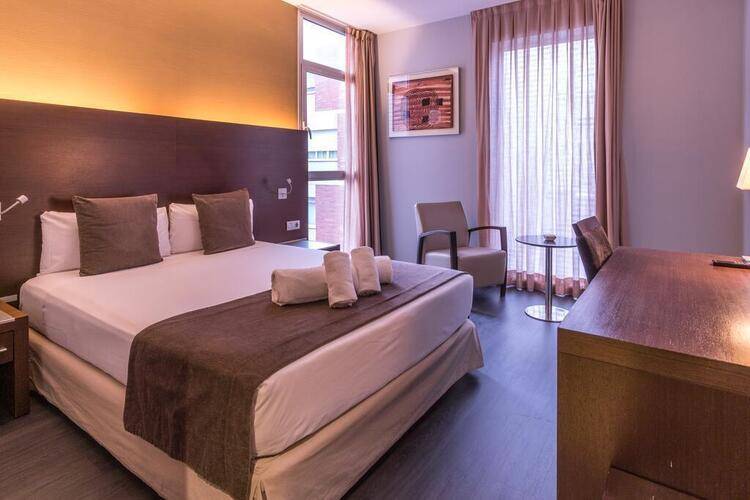 Madanis Hotel — фото 2