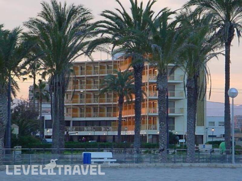 Фотография Almirante Hotel