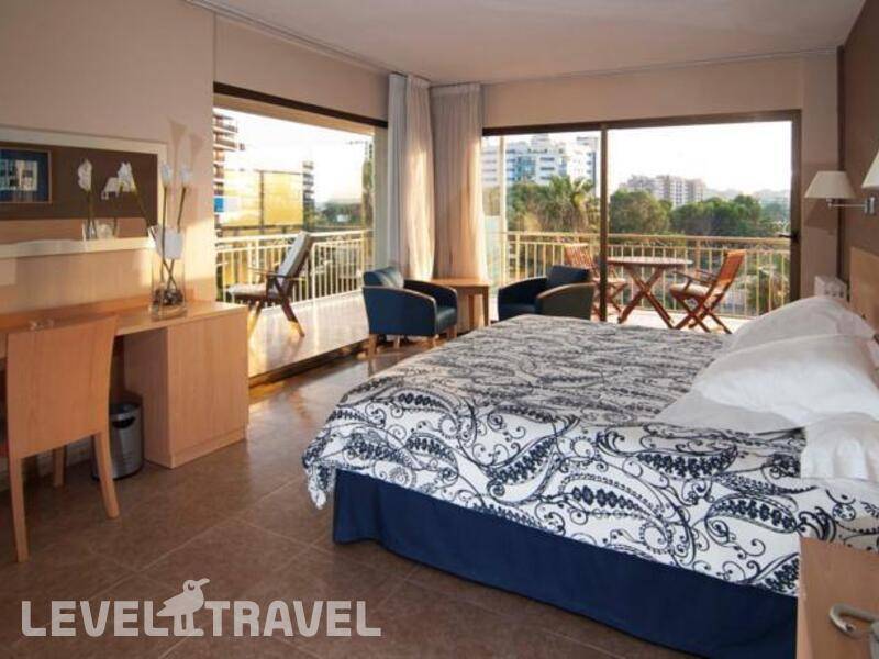Фотография Almirante Hotel