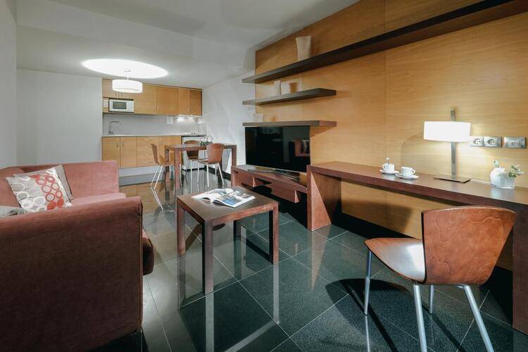 Hesperia Fira Suites Hotel — фото 22