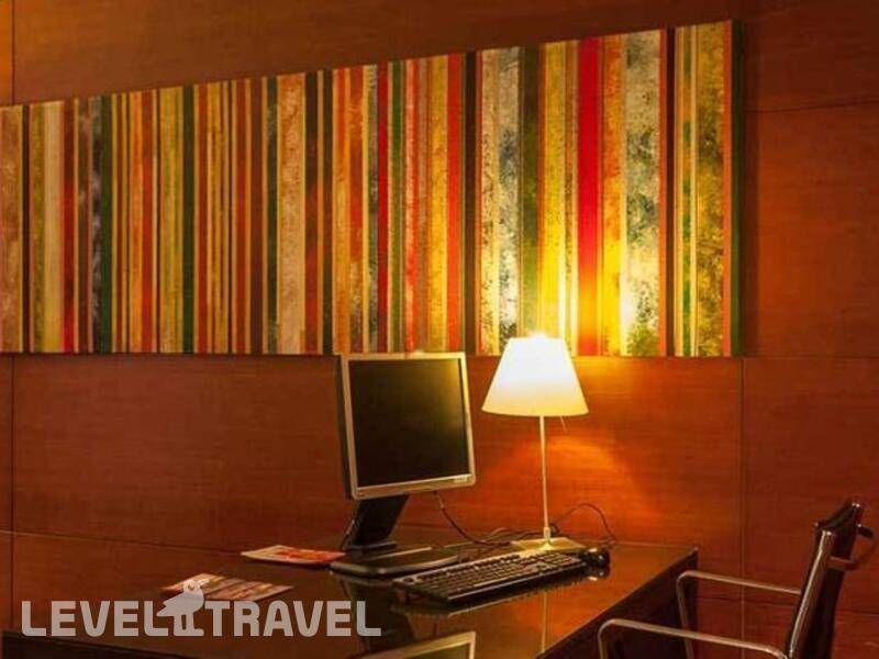Фотография H2 Elche Hotel