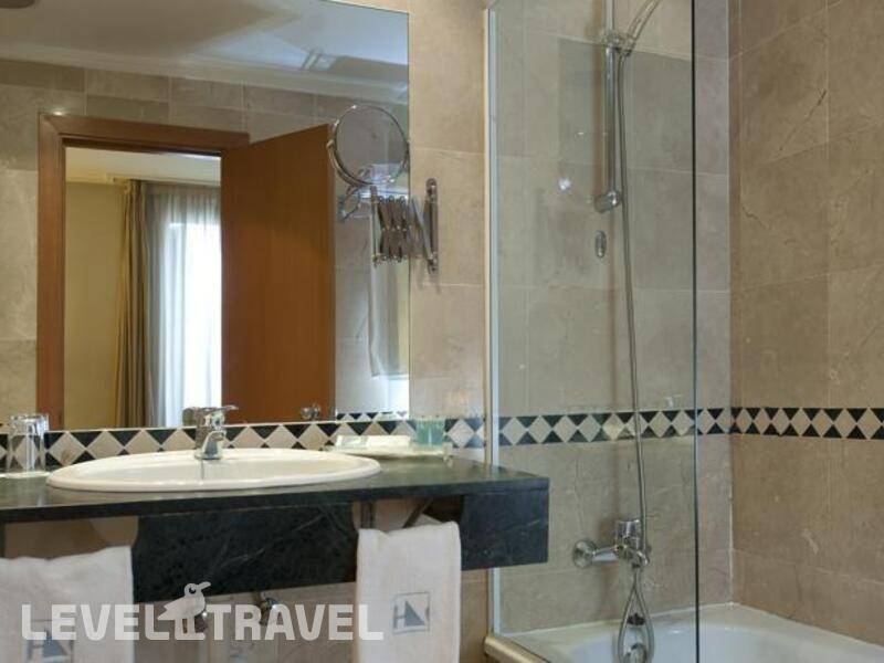 Фотография Eurostars Mediterranea Plaza Hotel