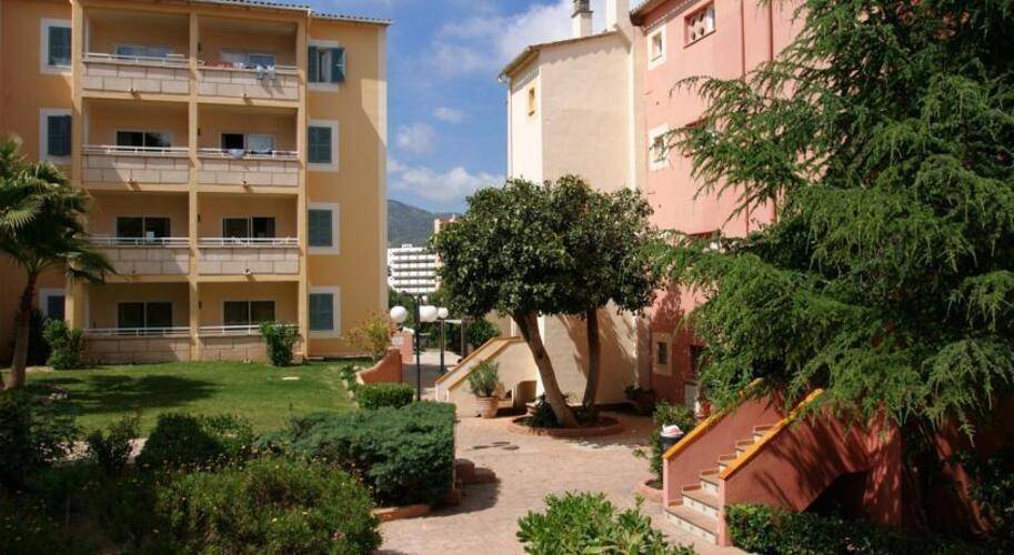 Aquasol Aparthotel
