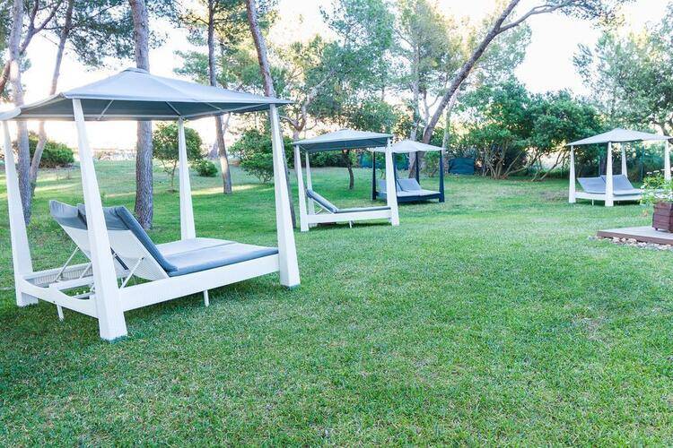 Eix Alzinar Mar Suites (Adults Only 18+)