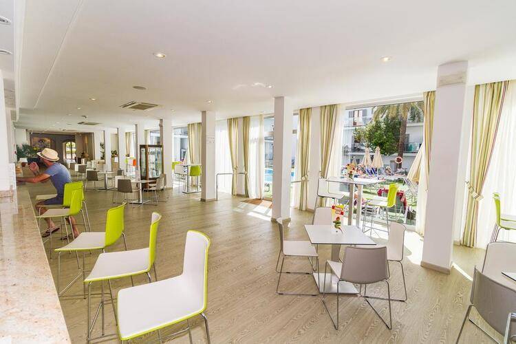EIX Alcudia Hotel (Adults Only 18+)