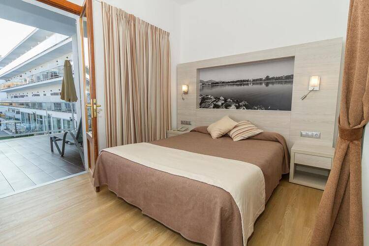 EIX Alcudia Hotel (Adults Only 18+)