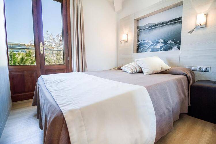 EIX Alcudia Hotel (Adults Only 18+)