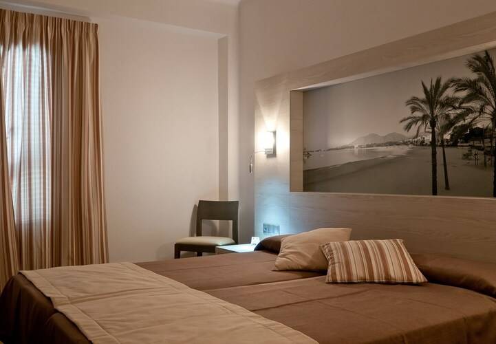 EIX Alcudia Hotel (Adults Only 18+)