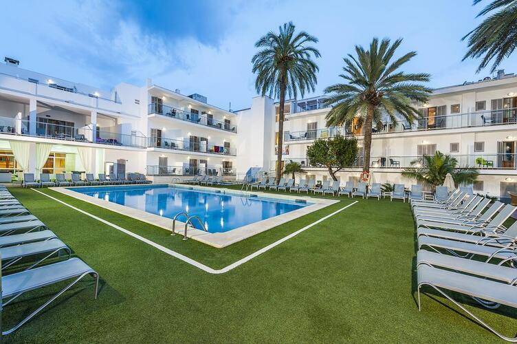 EIX Alcudia Hotel (Adults Only 18+)