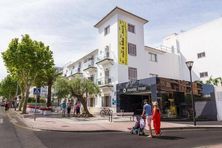 EIX Alcudia Hotel (Adults Only 18+)