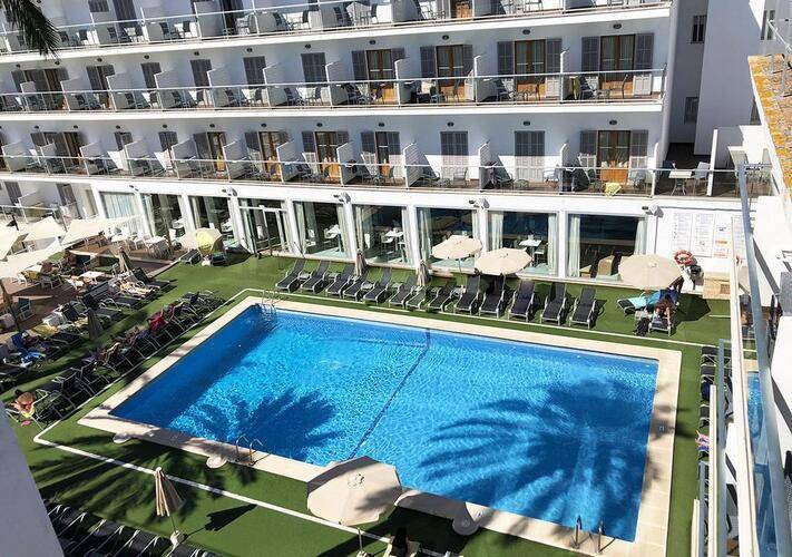 EIX Alcudia Hotel (Adults Only 18+)