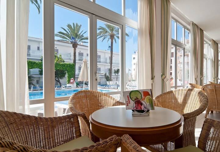 EIX Alcudia Hotel (Adults Only 18+)