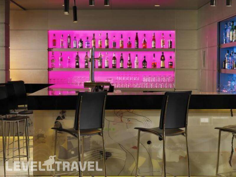 Фотография H10 Andalucia Plaza Hotel
