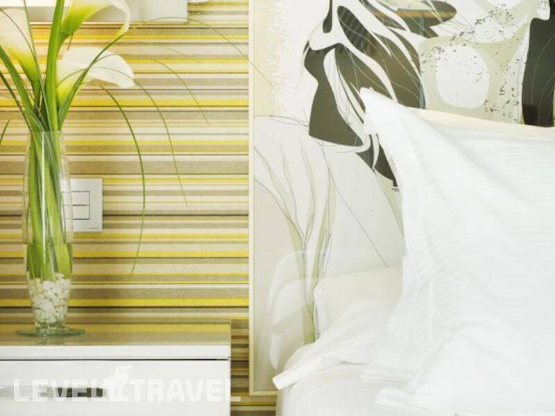 Фотография H10 Andalucia Plaza Hotel