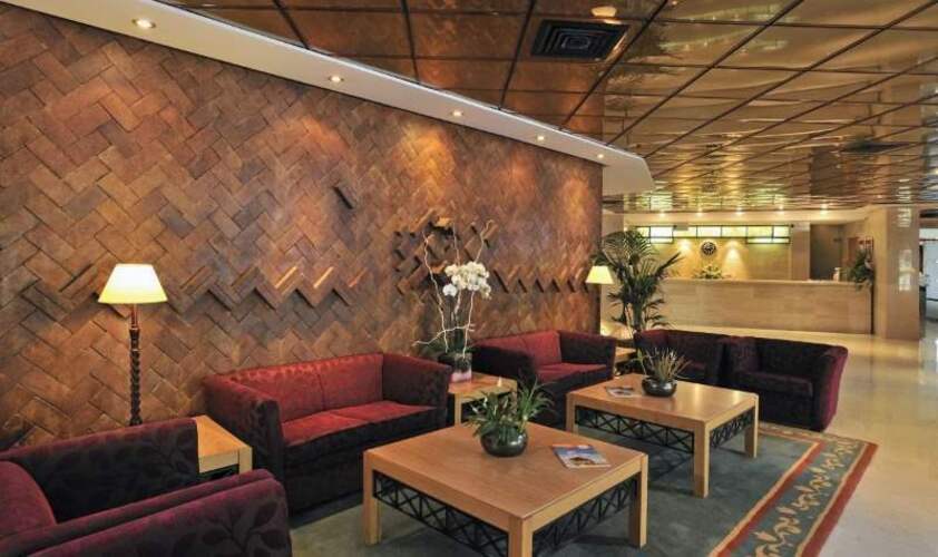 Globales Sumba Borneo Hotel