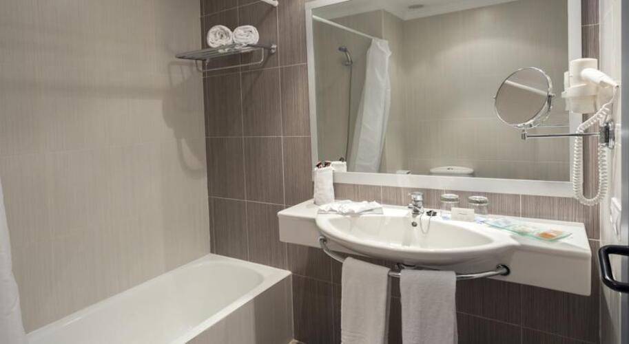 Ferrer Concord Hotel Spa