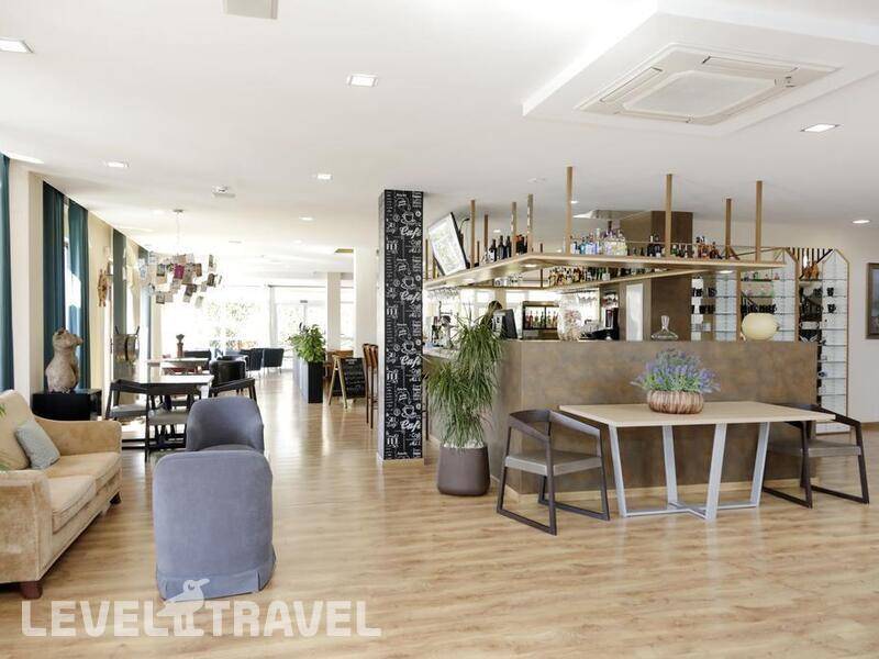 Фотография Santa Ponsa Pins Hotel