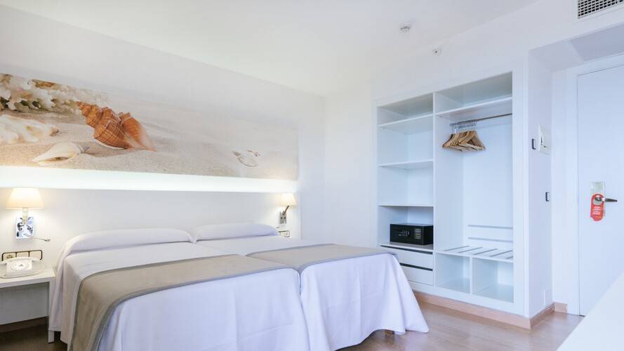THB Maria Isabel Hotel (Adults Only 18+)