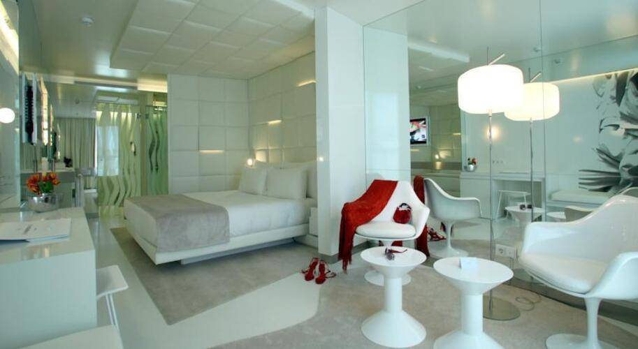 Hotel Arconte (Adults Only 18+) (Ex.The Mirror Barcelona) — фото 2