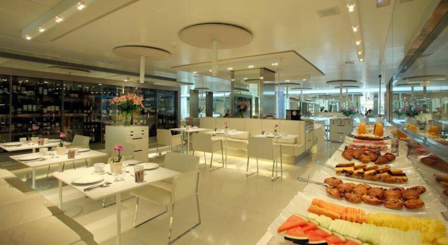 Hotel Arconte (Adults Only 18+) (Ex.The Mirror Barcelona) — фото 12