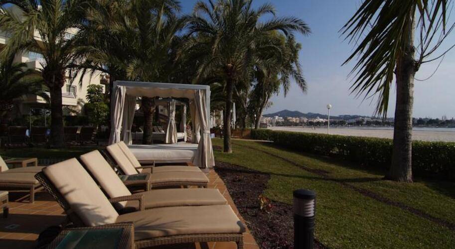 Vanity Hotel Golf & Spa (Adults Only 18+)