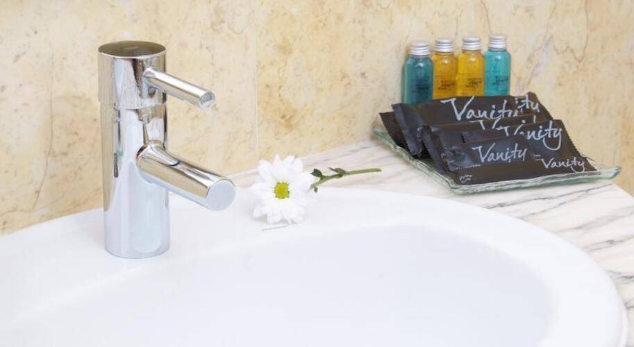 Vanity Hotel Golf & Spa (Adults Only 18+)